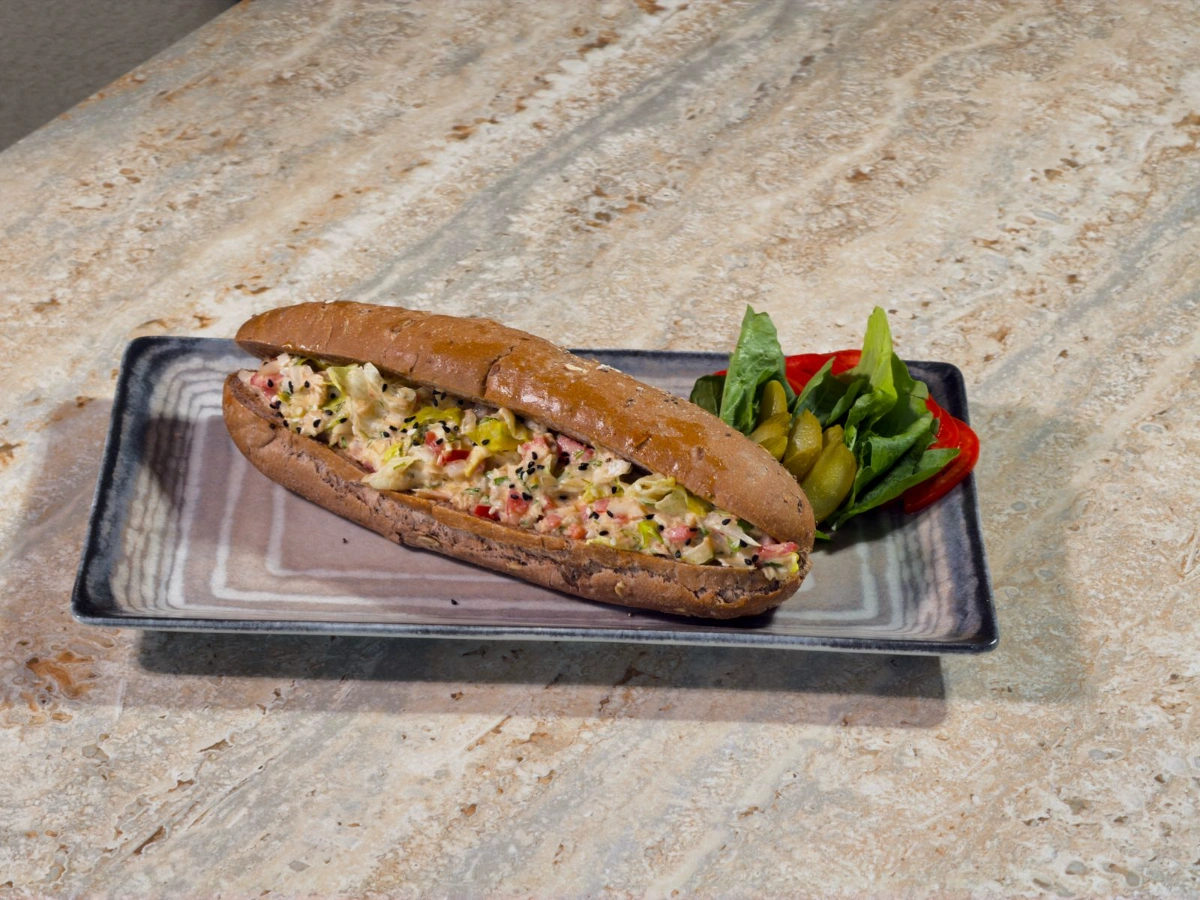 Diet tuna sandwich