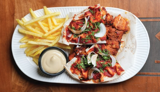 طاووق سبيشال